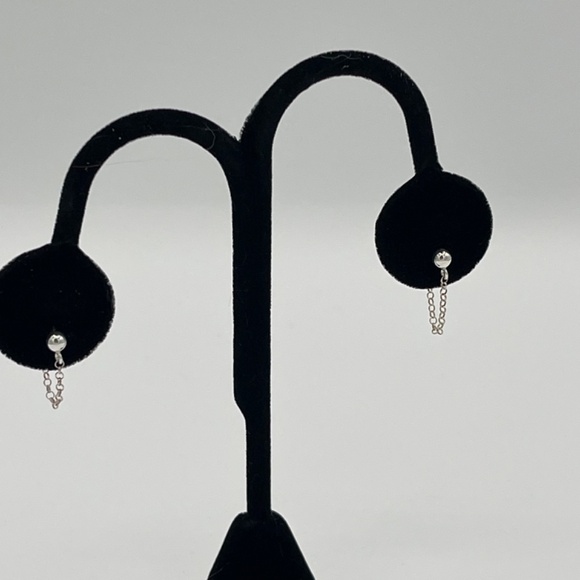 925 Sterling Silver Jewelry Lot All Wearable 6 Grams Earrings Bracelets Rings - Picture 2 of 10